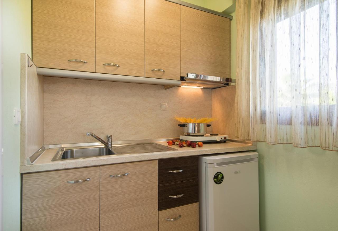 Apartmán Rodon Garden Sarti Exteriér fotografie